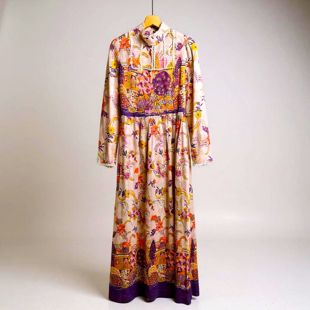 1970s Prairie Dress With Night City Scene